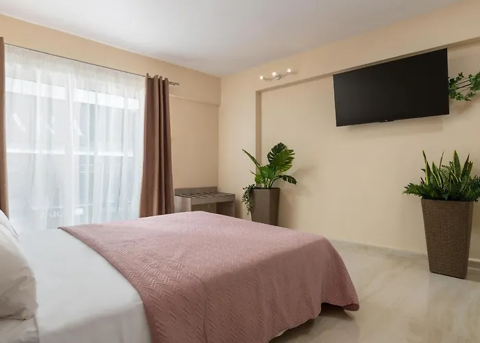 Lampraki Luxury