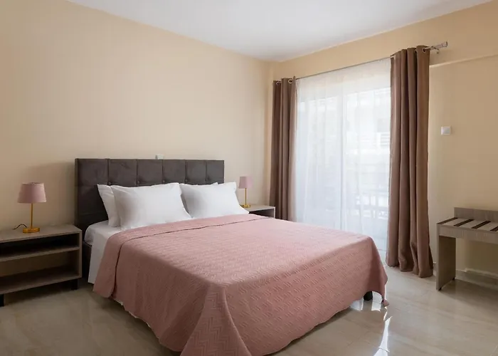 Lampraki Luxury