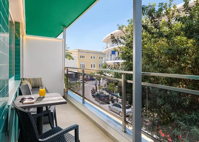 아파트 Lampraki Luxury