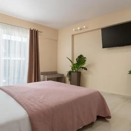 Lampraki Luxury