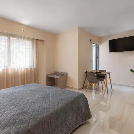 Lampraki Luxury Lejlighed